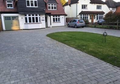 front-driveway-with-grass
